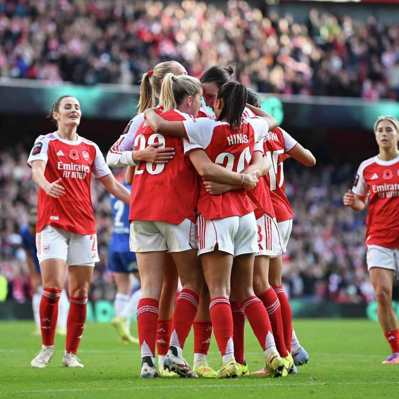Image showing the Arsenal FC women's team embracing