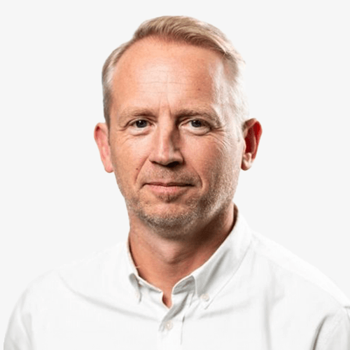 Headshot of Damian Thompson