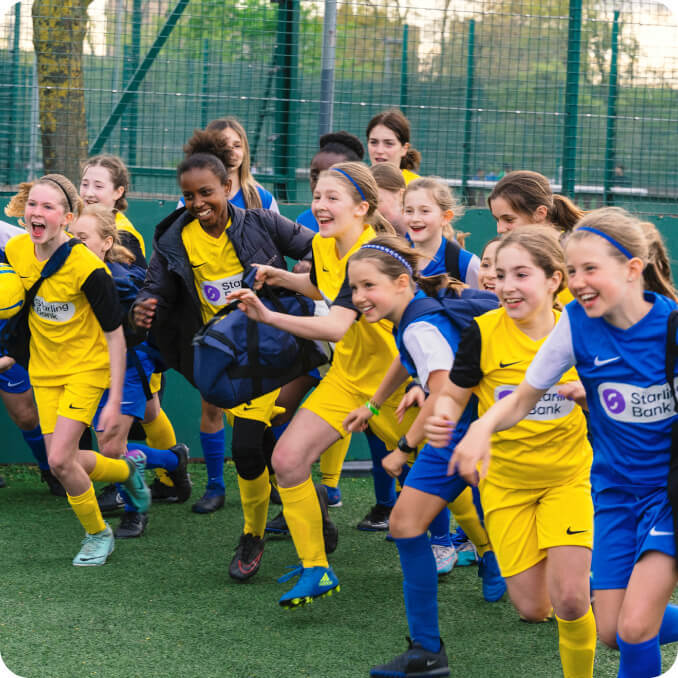 Starling sponsored girls football team