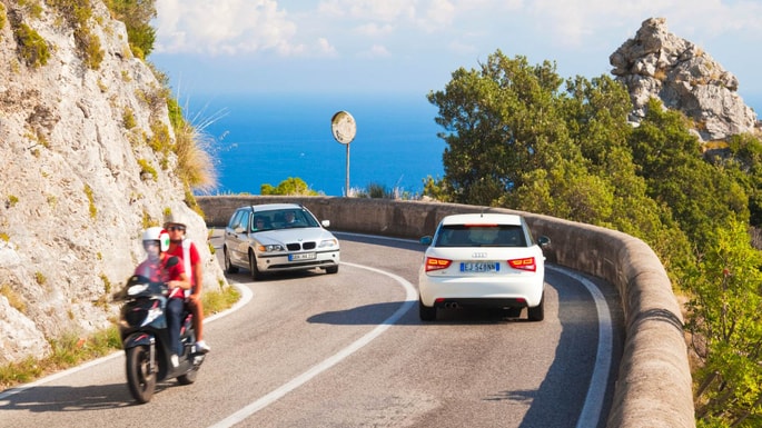 Holiday car hire hacks to help you avoid trouble